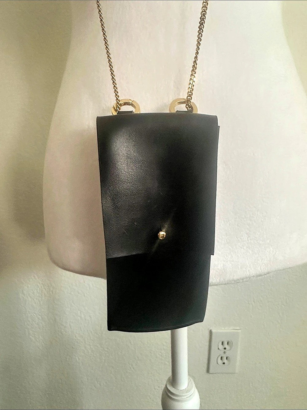 Casetify Phone Crossbody Pouch in Black & Clear - Picture 2 of 6